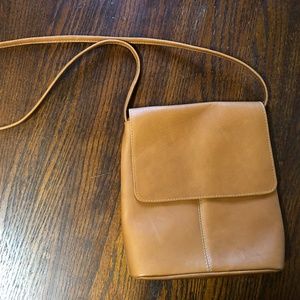 LaDonne cross body leather pocketbook